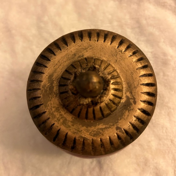 Set of 2 Vintage Trinket Jars - Picture 8 of 8